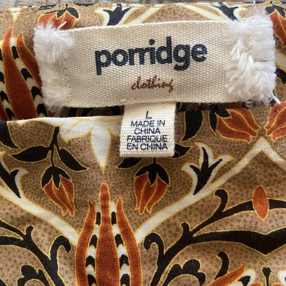 Lovely Brown Pattern Puff Sleeve Blouse - Picture 2 of 2